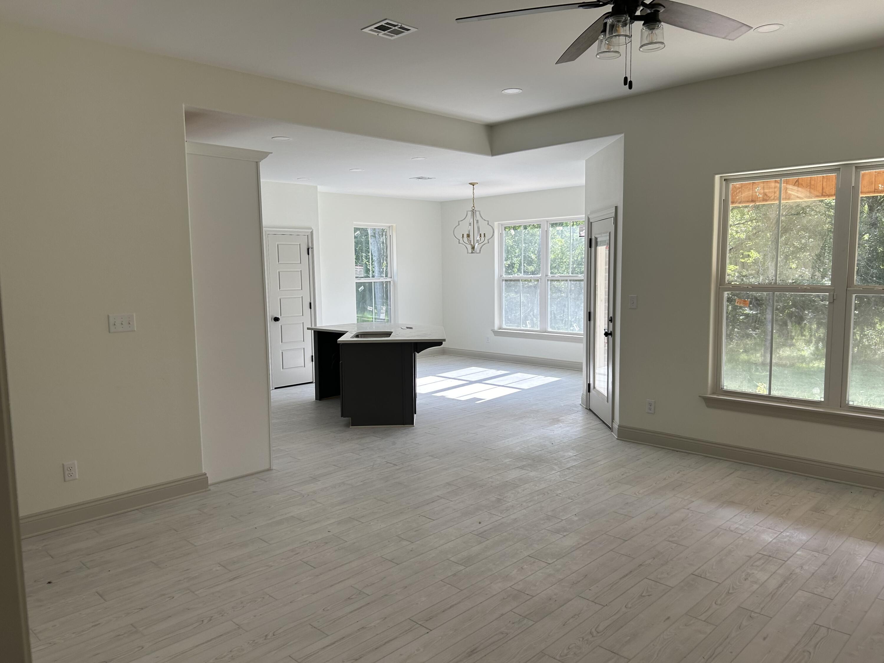 Leesville home for sale, 103 Carter Drive, Leesville LA - $335,500
