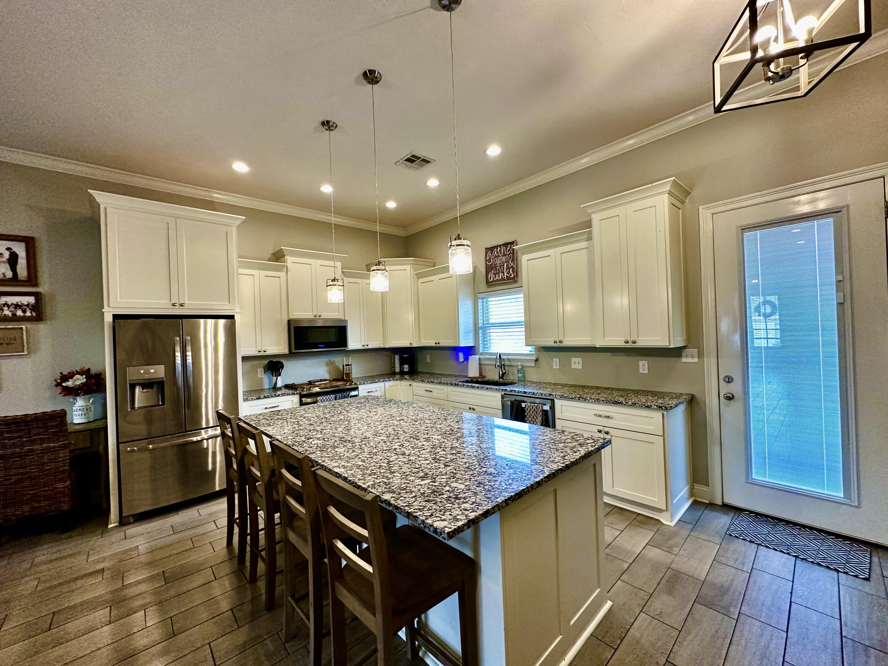 DeRidder home for sale, 2002 Luke Ln, DeRidder LA - $279,900