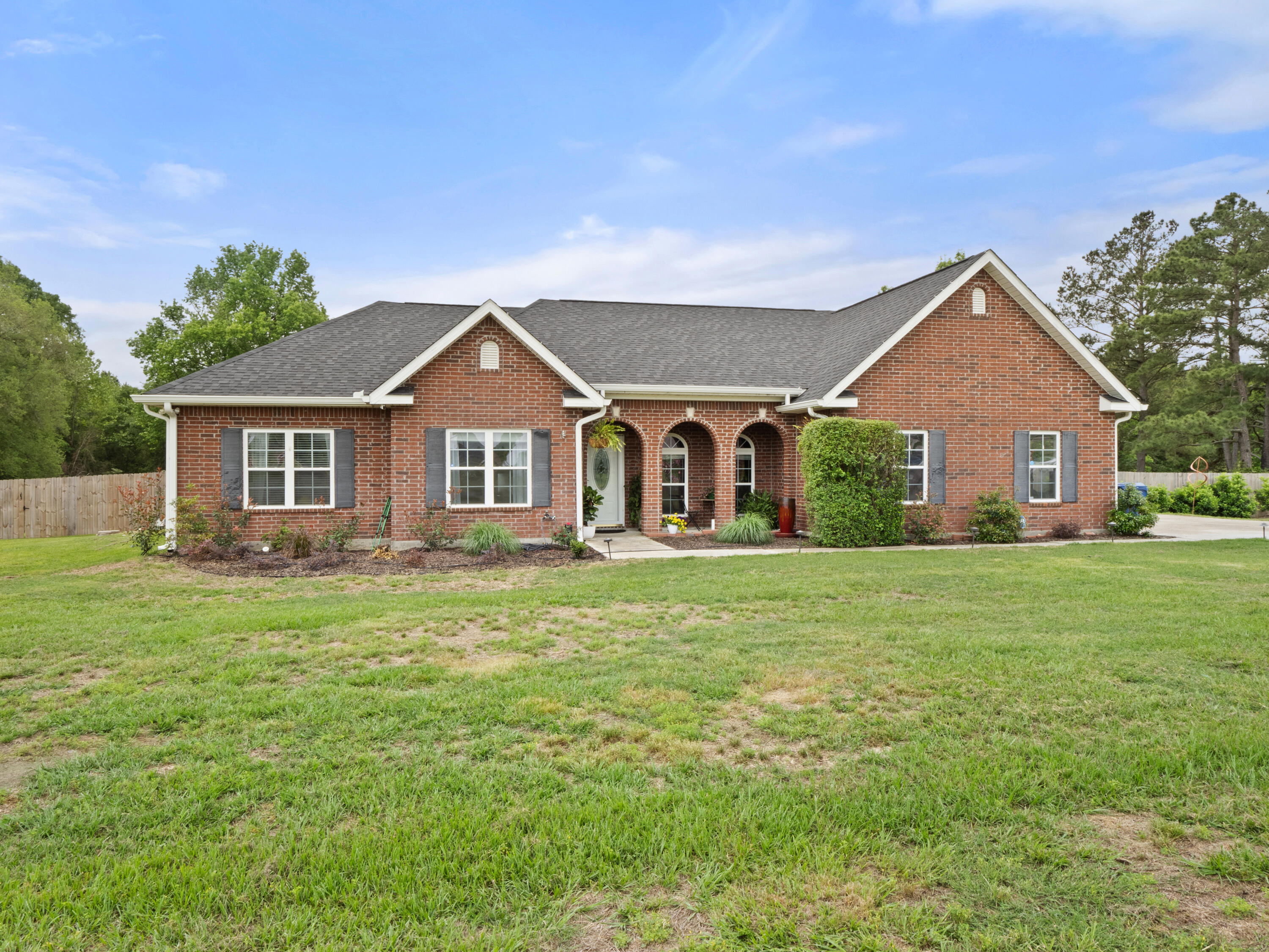 Leesville home for sale, 493 Delia Dr, Leesville LA - $299,000